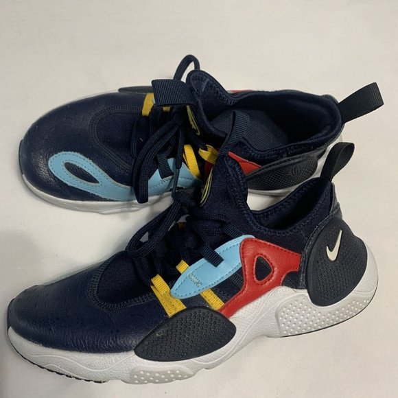 Nike Huarache E.D.G.E. Big Kids Shoes 4.5y - Picture 1 of 7